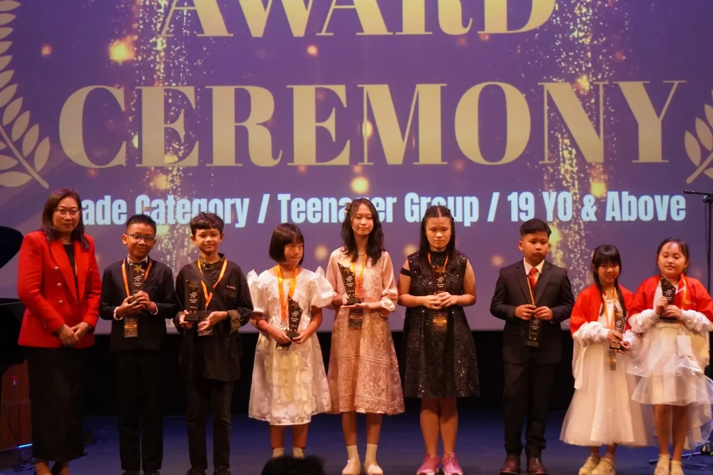 Youth Educational Friendship Festival (YEFF) Singapore 2024 photo group of young musicians