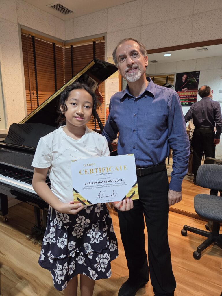 Shalom Natasha with Alberto Firrincieli Masterclass session in ZIMC Piano Bangkok 2025